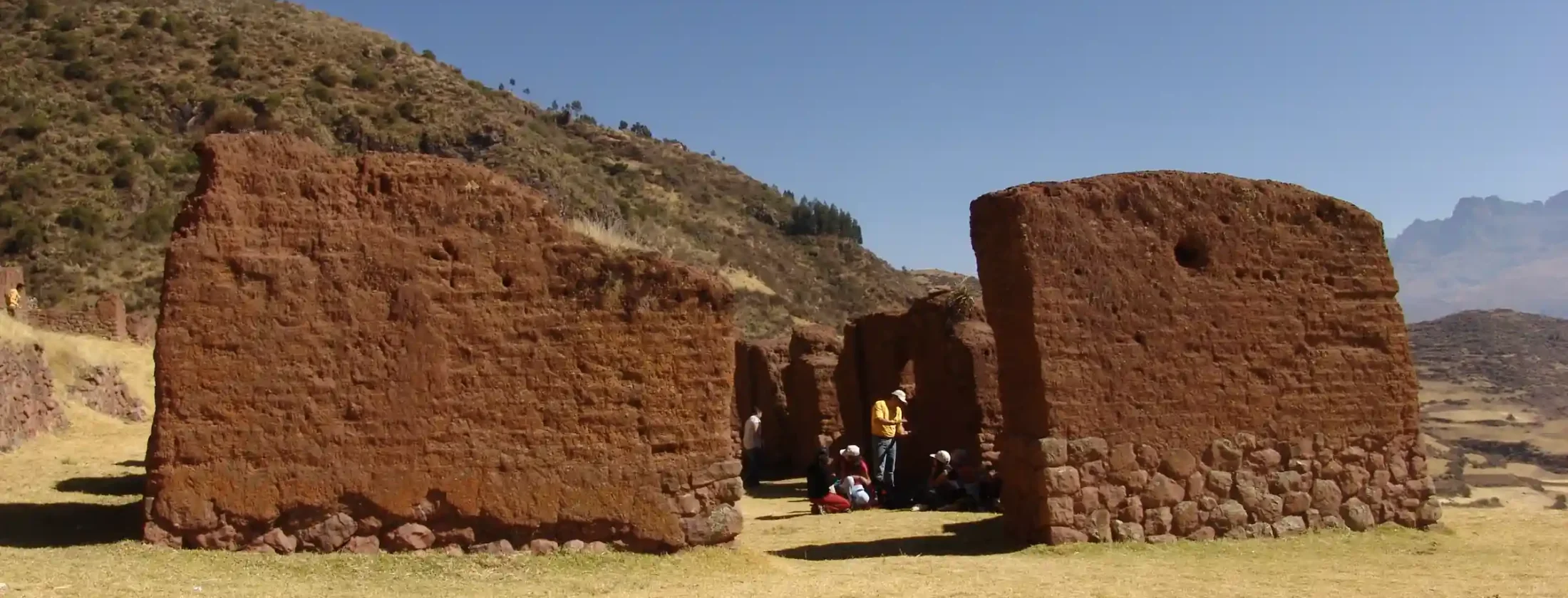 Huchuy Qosqo Treks